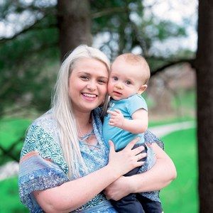 Meet your Posher, Kayla